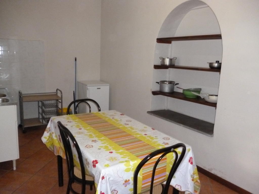 27 Aprile Hotel Florence Luaran gambar